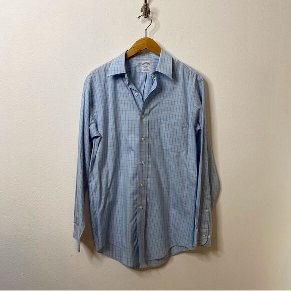Brooks Brothers Mens Long Sleeve Button Up Light Blue Dress Shirt Sz 15-2/3 - Picture 1 of 3